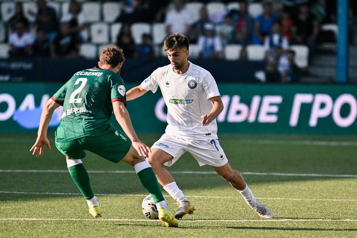 «Оренбург» (Оренбург) – «Рубин» (Казань) 2:2 (0:2, 2:0). МИР Российская Премьер-Лига 7-й тур.